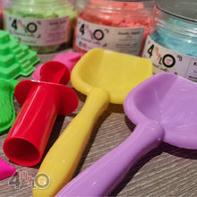 Load image into Gallery viewer, Kinetic Sand Essential Kit